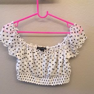 Polka dot cropped cute top